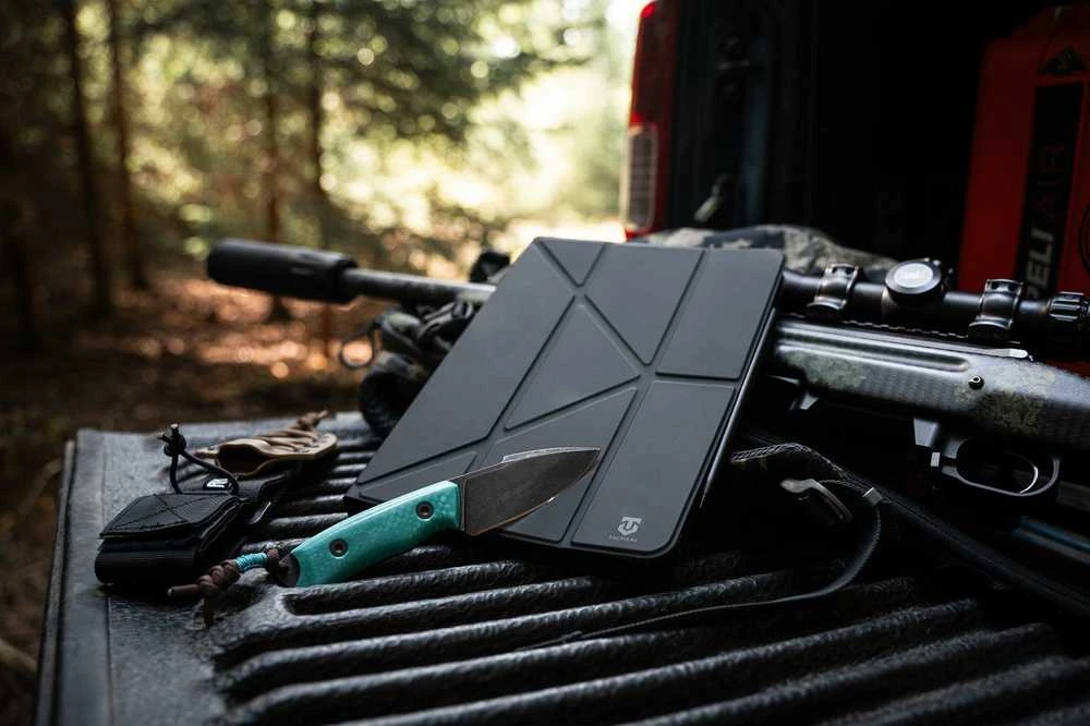 Tactical Stealth Bomber Universal 9′-11′ Tablets dėklas planšetiniam kompiuteriui juodos spalvos