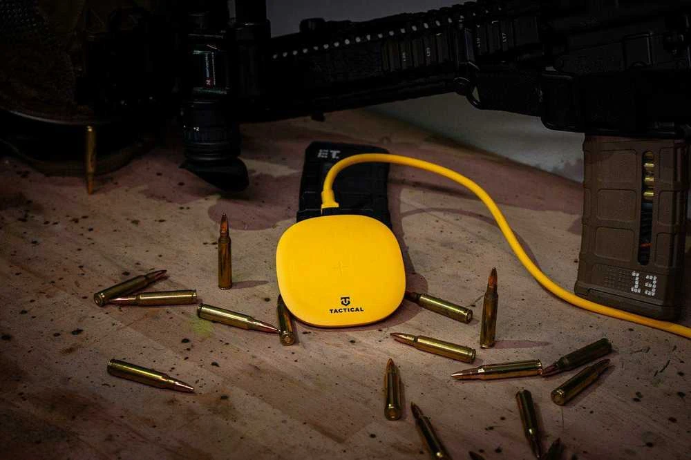 Tactical WattUp Wireless belaidis Qi įkroviklis 15W juodos spalvos
