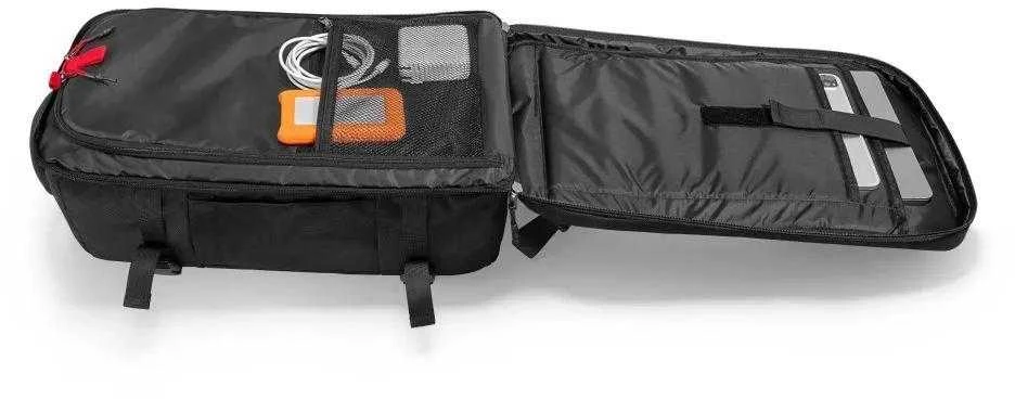Tech-Protect Defender S40 Backpack for Ryanair & Wizzar, 20L Nešiojamas kompiuteris - Juodas