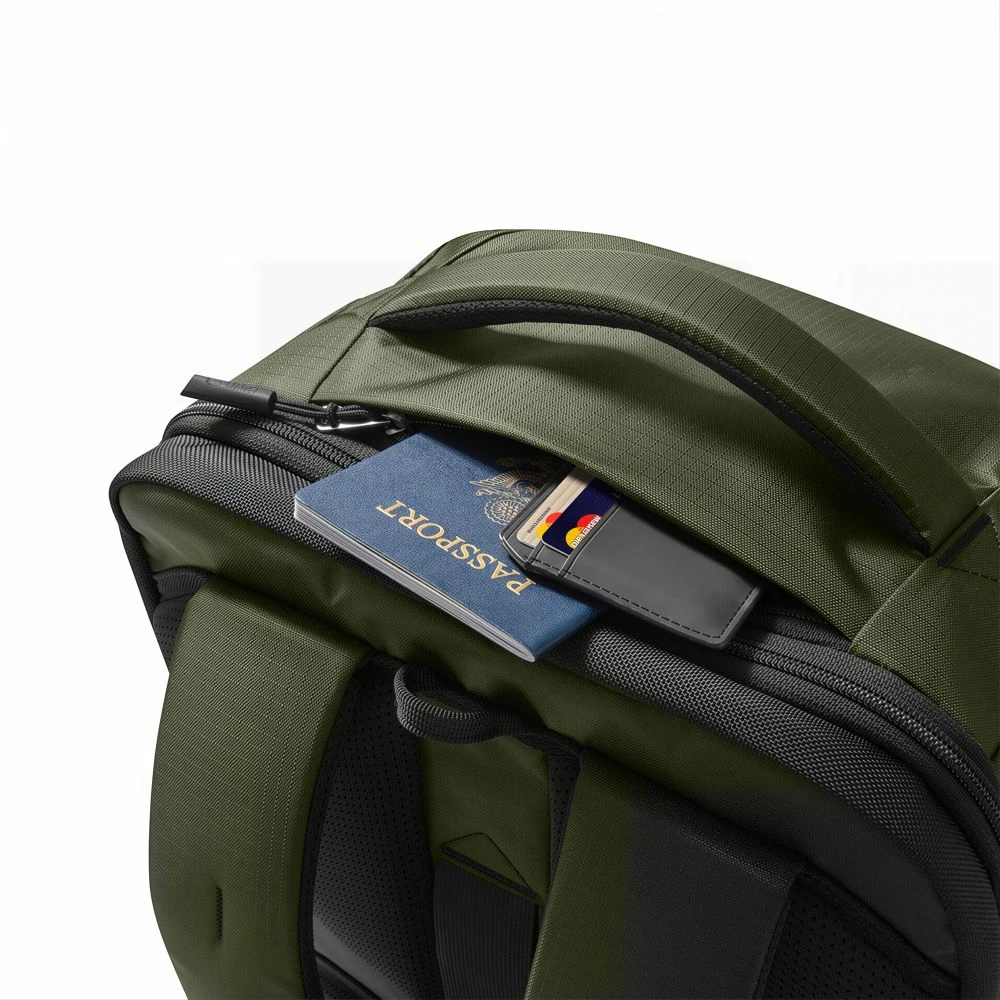 Tech-Protect DEFENDER S70 RYANAIR & WIZZAIR KELIONINĖ KUPRINĖ NEŠIOJAMAM KOMPIUTERIUI, 24L 40x30x20, KARINĖ ŽALIA