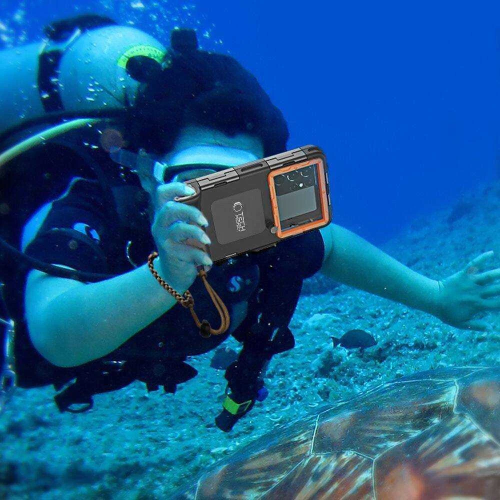 Tech-Protect IPX8 Diving Atsparus vandeniui Case Universal dėklas telefonui juodos spalvos & oranžinis