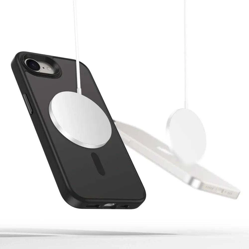 „Tech-Protect MagMat MagSafe“ dėklas, skirtas „iPhone 16e / 17e“ – matinis juodas