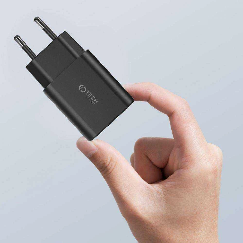 Tech Protect Sieninis įkroviklis 2x USB-C PD 35W + Cable USB-C – USB-C baltos spalvos