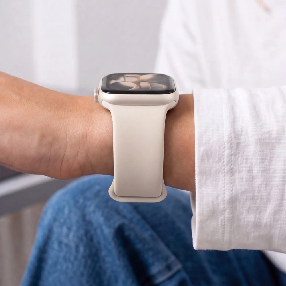 Tech-Protect SILIKONINIS DIRŽELIS WATCH 8 / 9 / 10 / 11 / 12 / SE / ULTRA (44 / 45 / 46 / 49 MM) STARLIGHT