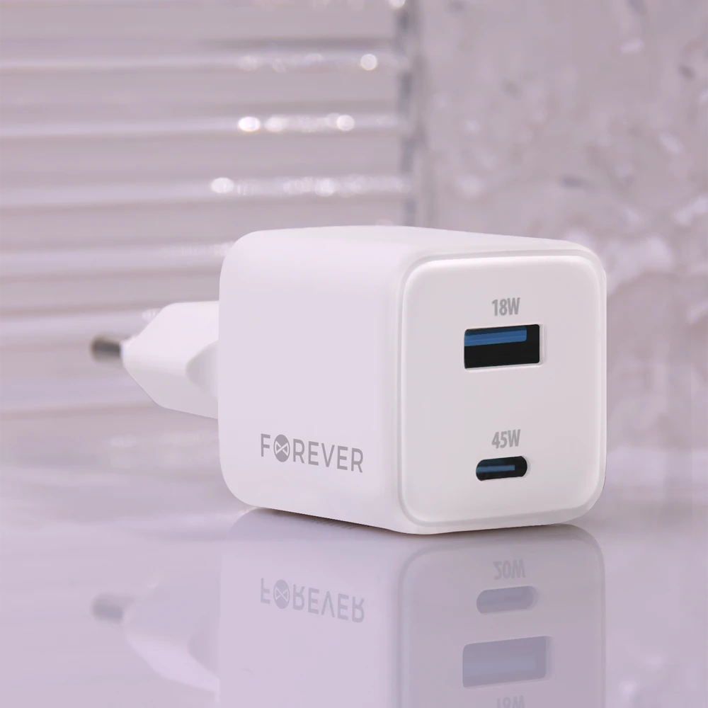 Forever TC-08-45AC GaN PD QC įkroviklis 1x USB-C 1x USB 45W baltas
