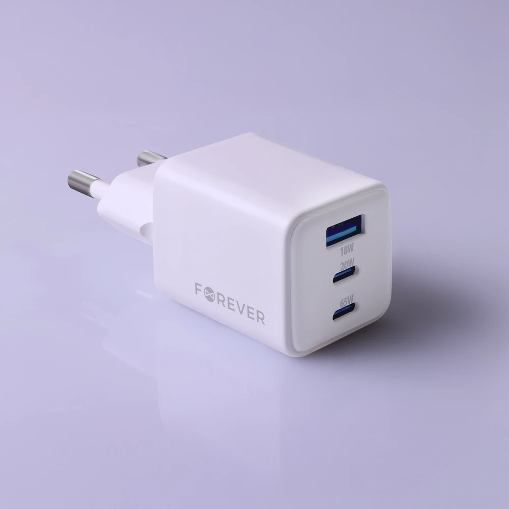 Forever TC-08-65ACC GaN PD QC įkroviklis 2x USB-C 1x USB 65W baltas