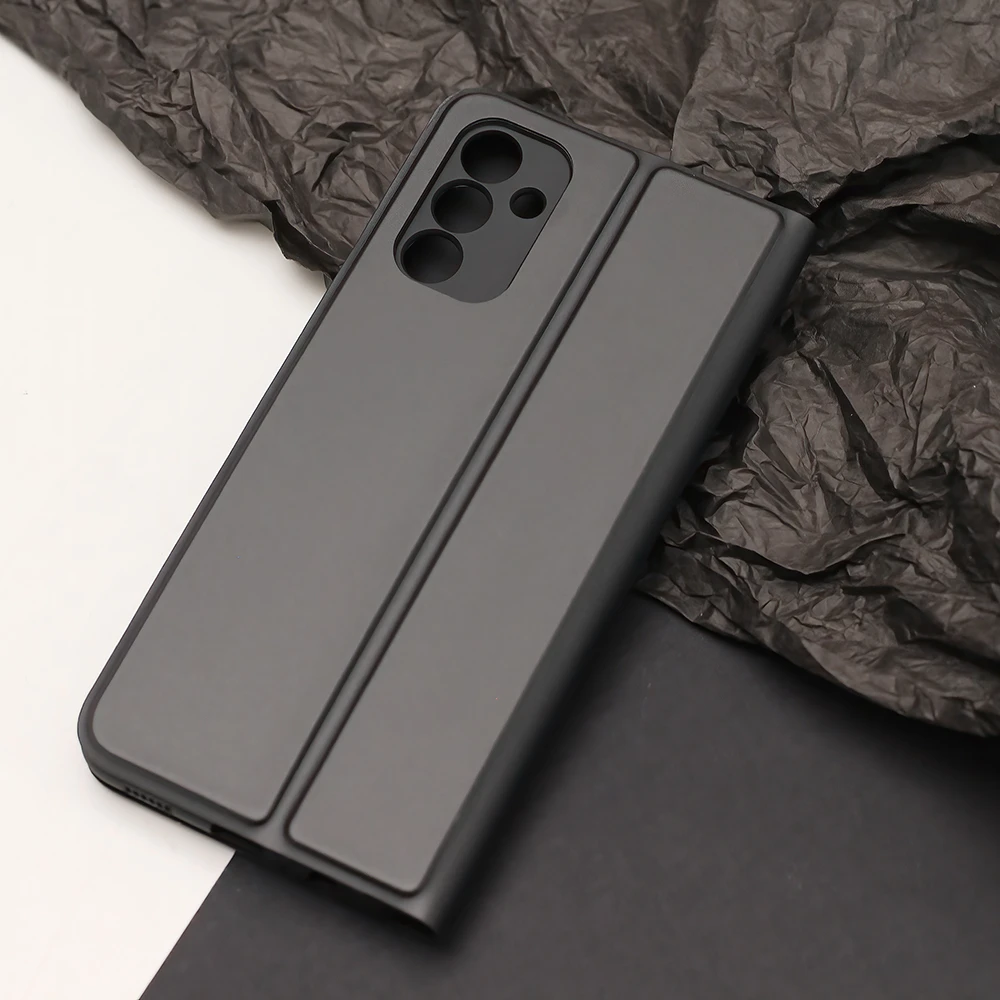 Telforceone TFO Išmanus minkštas dėklas, skirtas iPhone 16e / 17e, juodas