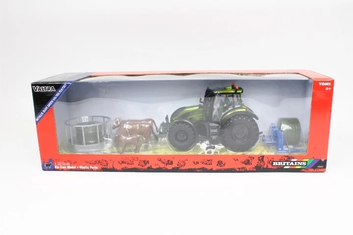TMY TOMY Britains Metallic Žalias Valtra Kit 43323