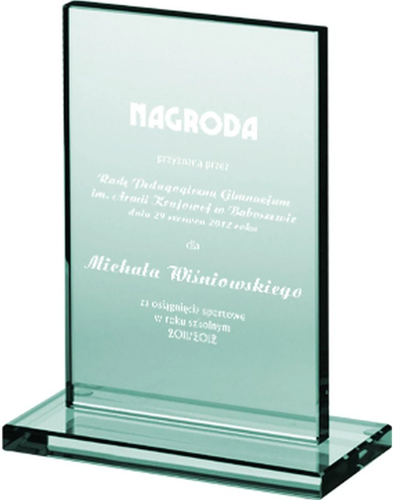 Tryumf Stiklinis graviruotas trofėjus 80032/GR