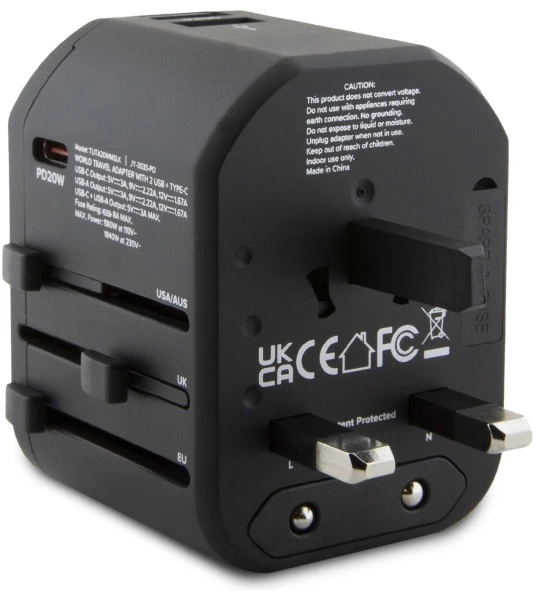 TUMI TUTA20WMSLK travel adapter 20W USB-C / 2xUSB-A juodas