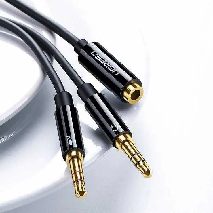 Audio kabelis UGREEN 3.5mm lizdas - 2xkištukas - Juodas