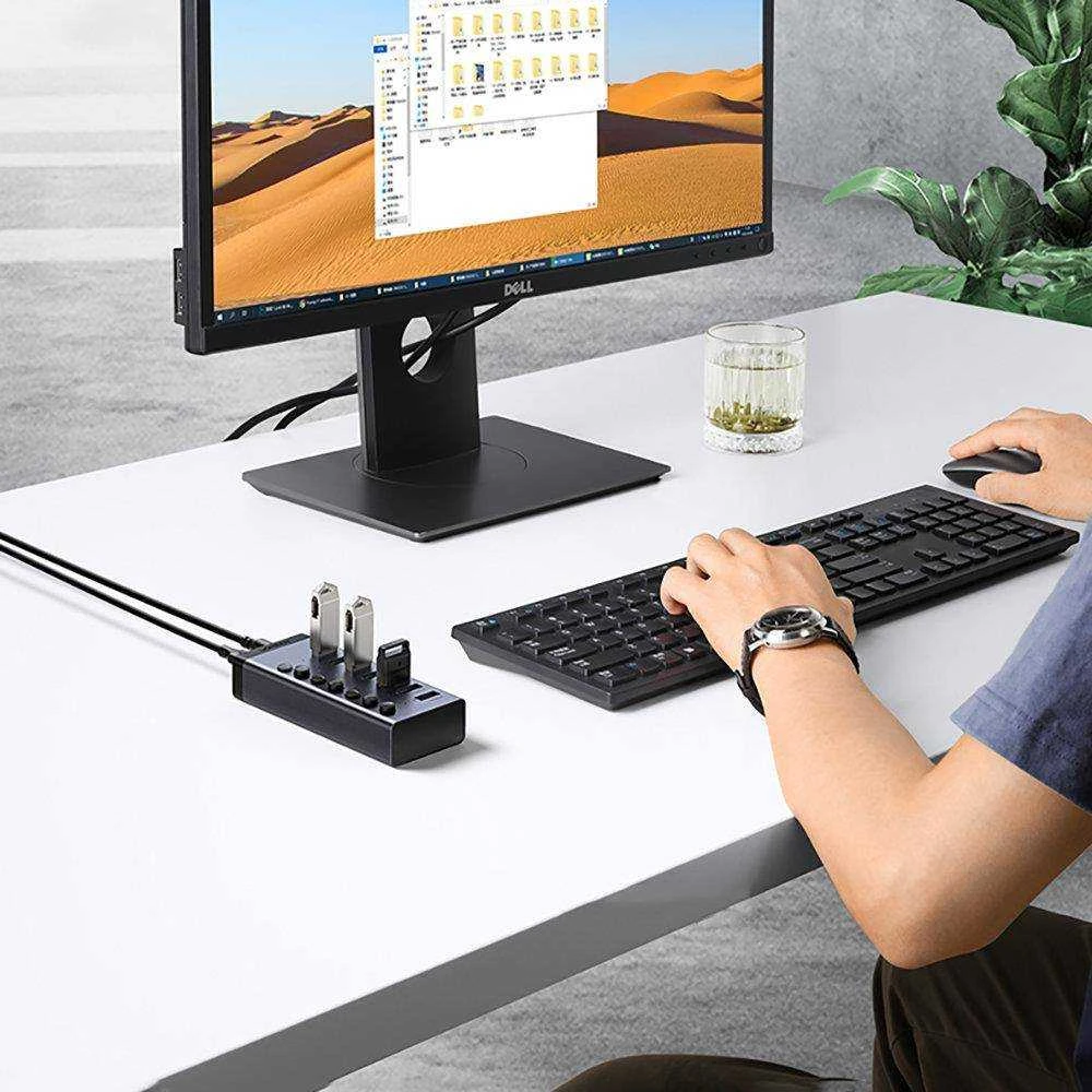 UGREEN Hub 7in1 USB-C, 7x USB-A 3.0 12V 2A (juoda)