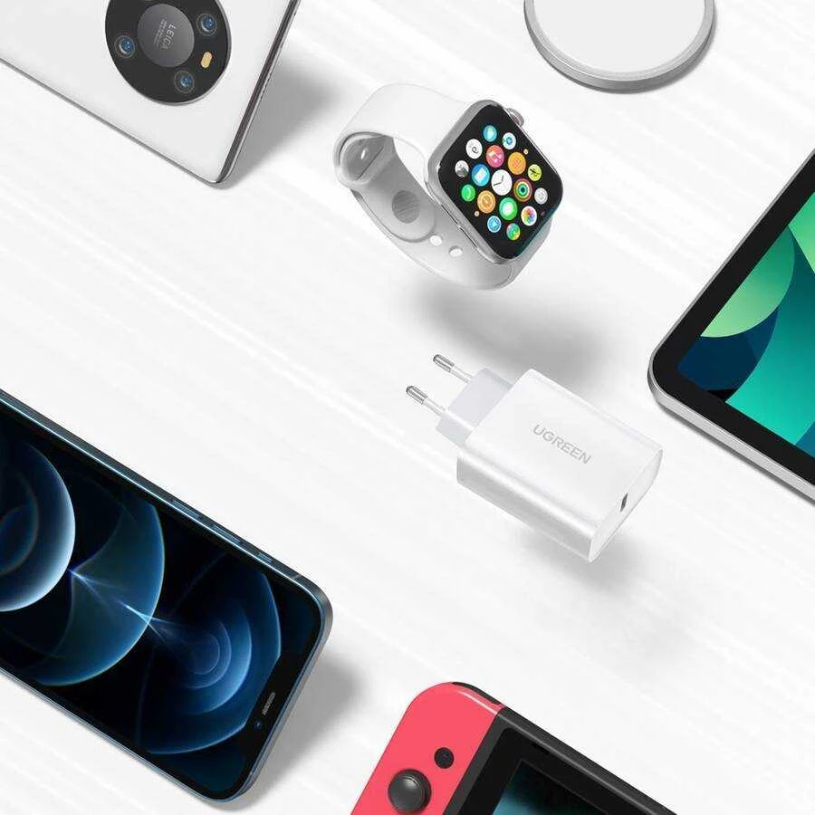 UGREEN CD137, 20W PD 3.0 USB-C sieninis įkroviklis (baltas)