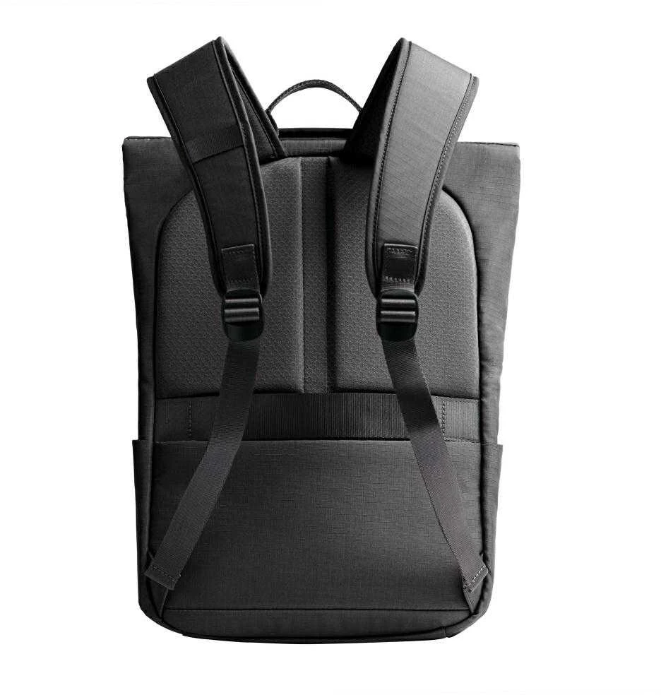 UNIQ Arden RPET 24L Kuprinė juodos spalvos