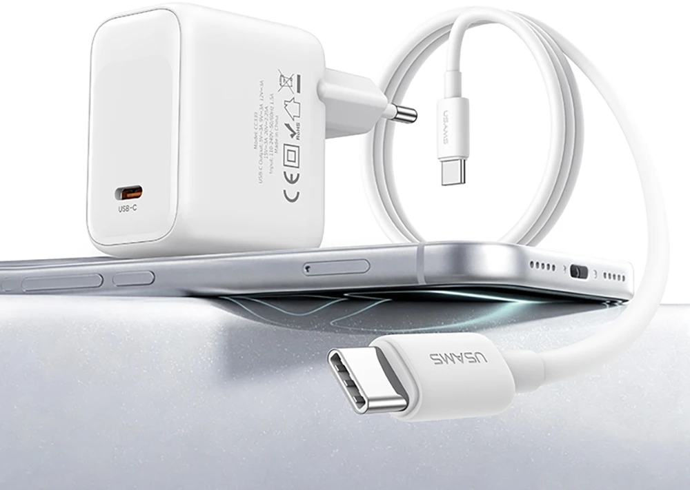 USAMS CC339 T76 45W GaN USB-C sieninis įkroviklis + SJ711 USB-C į USB-C laidas (1m, baltas)
