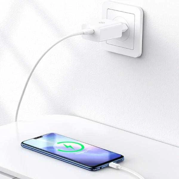 USAMS 18W Laidinis įkroviklis + USB-C/USB-A1m Fast Charging Cable baltos spalvos Series SC SCXLTZ02