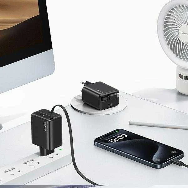 Usams SAMS įkroviklis 1xUSB-C su ištraukiamu USB-C PD+QC 20W Gan greito įkrovimo juodos spalvos