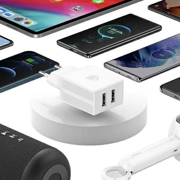USAMS įkroviklis 2xUSB 18W + laidas „Lightning“/USB-A greito įkrovimo baltos spalvos serijos HC HCXLTZ01