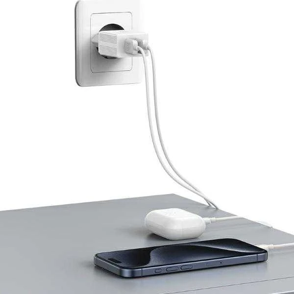 USAMS įkroviklis 2xUSB 18W + laidas „Lightning“/USB-A greito įkrovimo baltos spalvos serijos HC HCXLTZ01