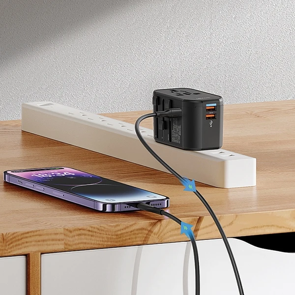 USAMS Adapteris network 2xUSB+1xUSB-C T59 20W4in1 US/AU/EU/UK juodas/juodas CC179TC01 (US-CC179) Univers
