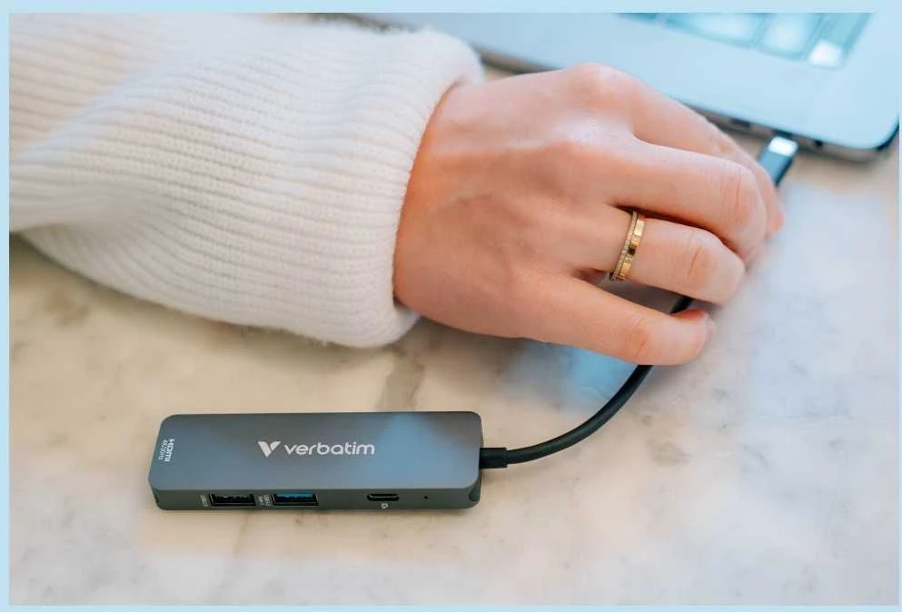 USB Hub Verbatim USB-C/HDMI/USB-A 3.2/USB-A 2.0 aliuminio korpusas 32155