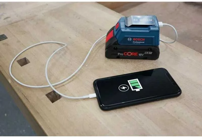 USB įkrovimo stotelė BOSCH GAA 18V-48
