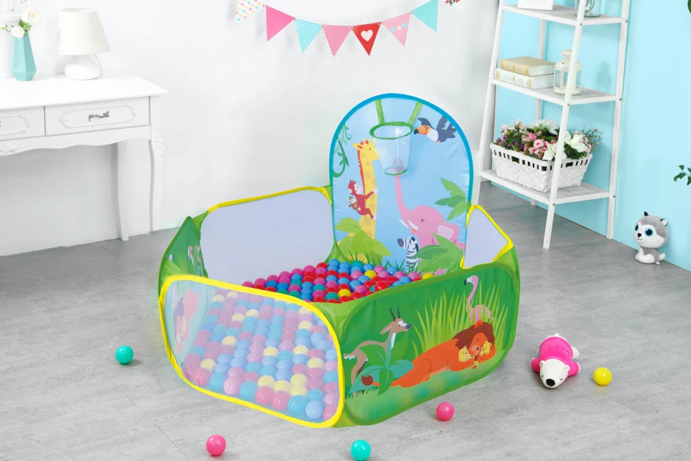 Sausas baseinas vaikams Iplay 130x130x80 cm su 50 kamuoliukų