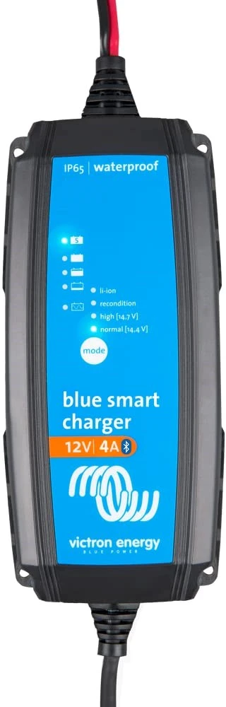 Mėlyna Victron Energy Mėlyna Smart IP65s įkroviklis 12/4(1) 230V CEE 7/17 Ret BPC120433064R