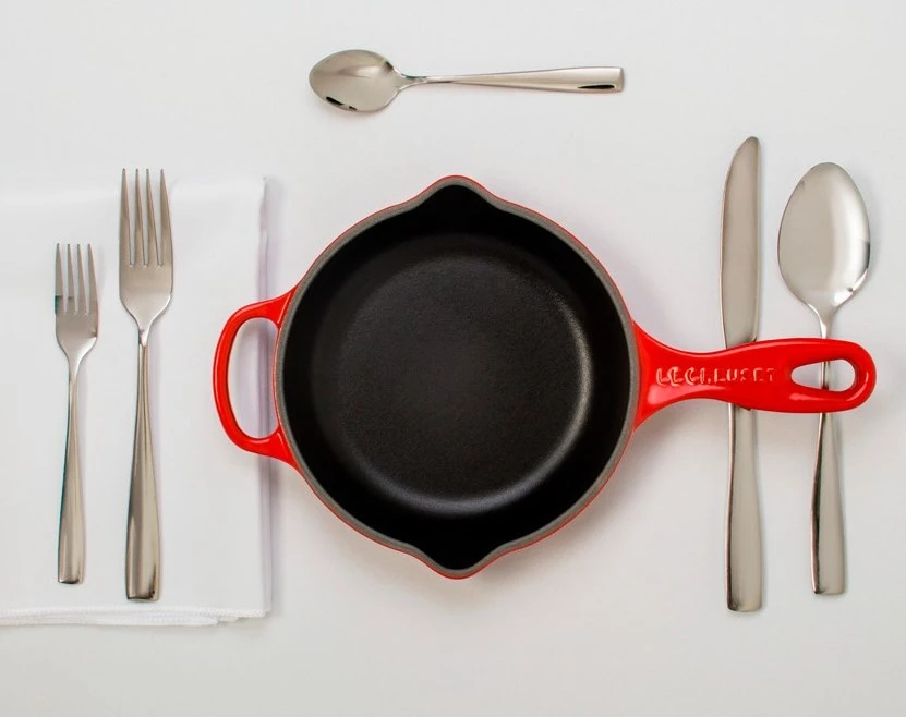 Kepimo Indas - Le Creuset Signature Ketaus Keptuvė 23cm Emaliuota Raudona