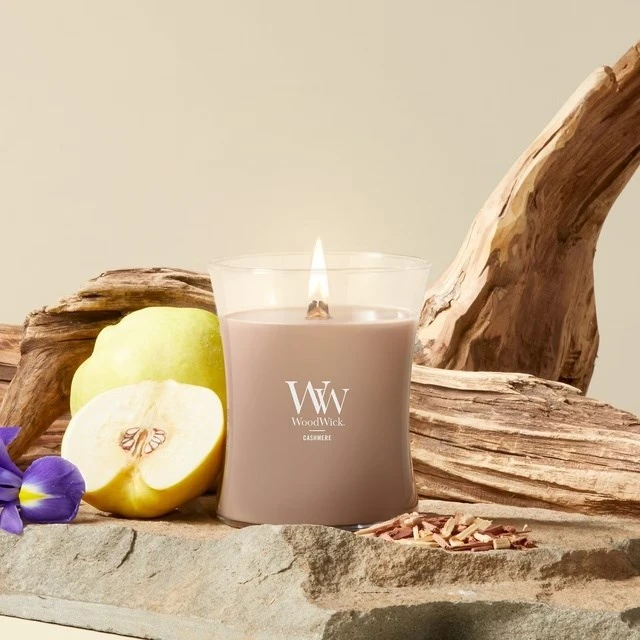 WooodWick Aromatinė žvakė (Cashmere), 275 g