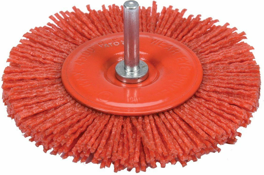 YATO DISKINIS ŠEPETĖLIS SU BOTONU 100mm NAILONAS