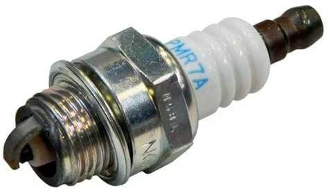 Makita NGK BPMR 7A uždegimo žvakė
