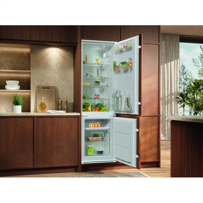 Šaldytuvas ELECTROLUX LNA6LD18S