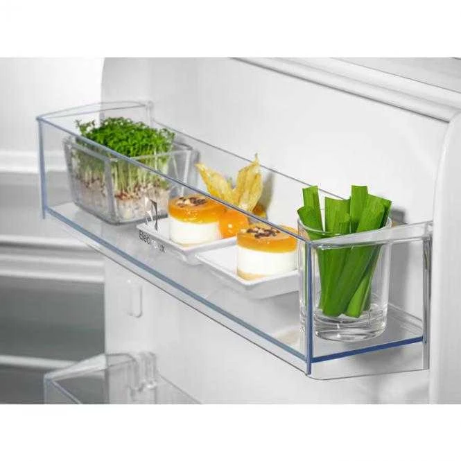 Šaldytuvas Electrolux E8MNCD18S
