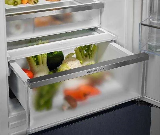 Šaldytuvas Electrolux ENC8MC19S