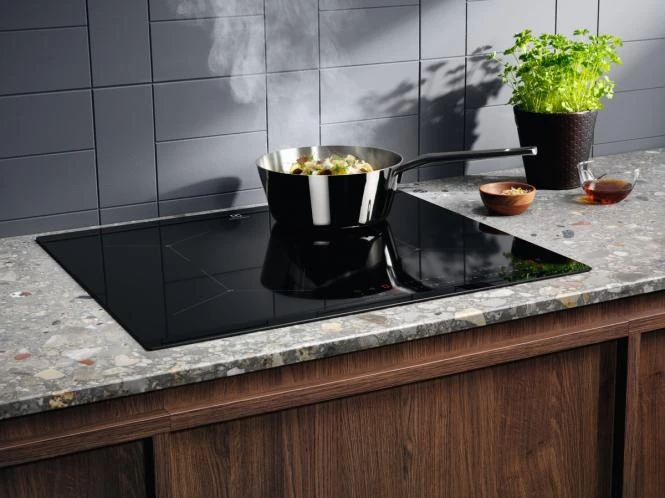 Kaitlentė Electrolux EIS62443