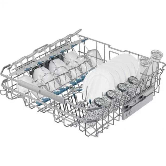 60 cm. pločio įmontuojama indaplovė Electrolux E87LB200T
