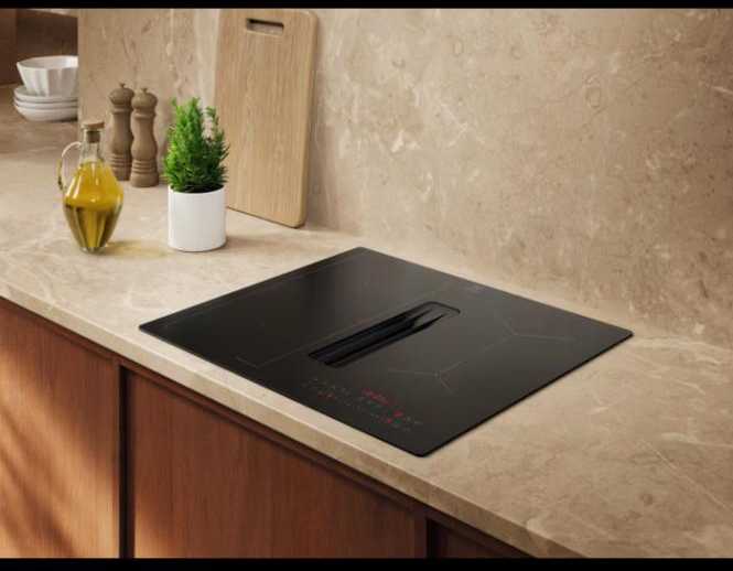 60 cm pločio SaphirMatt indukcinė kaitlentė su integruotu gartraukiu Electrolux ECC63410CT