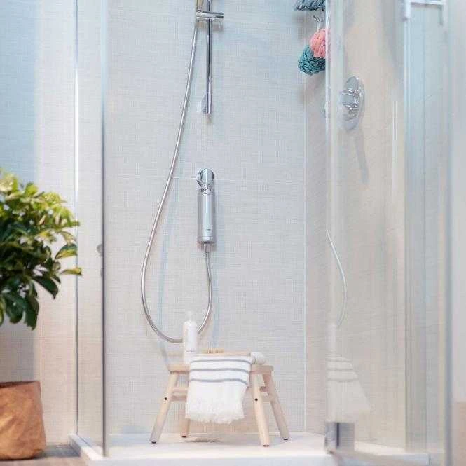 BWT Quick and Clean nukalkinimo filtrų sistema dušo kabinų maišytuvams 812916P