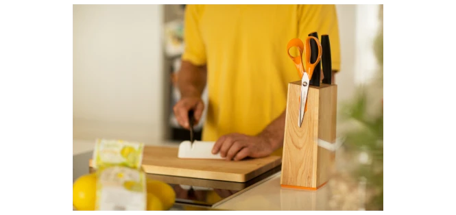Fiskars Roll-Sharp™ galąstuvas 1014214, Baltas