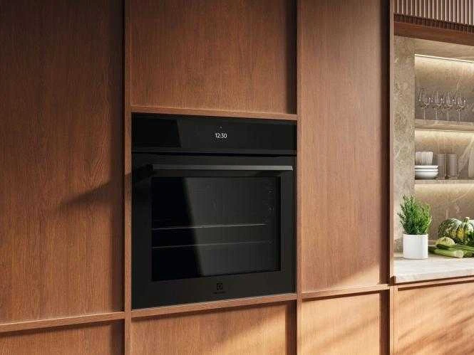 Orkaitė Electrolux EOE9P3ST