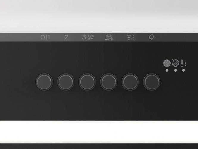 Juodos spalvos 80 cm pločio įmontuojamas gartraukis Electrolux LFG818K