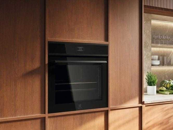 Orkaitė Electrolux EOF8H39H