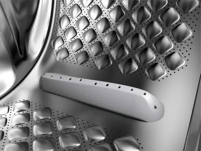 Skalbimo mašina Juodos spalvos skalbyklė su džiovinimu Electrolux EW8W261BG
