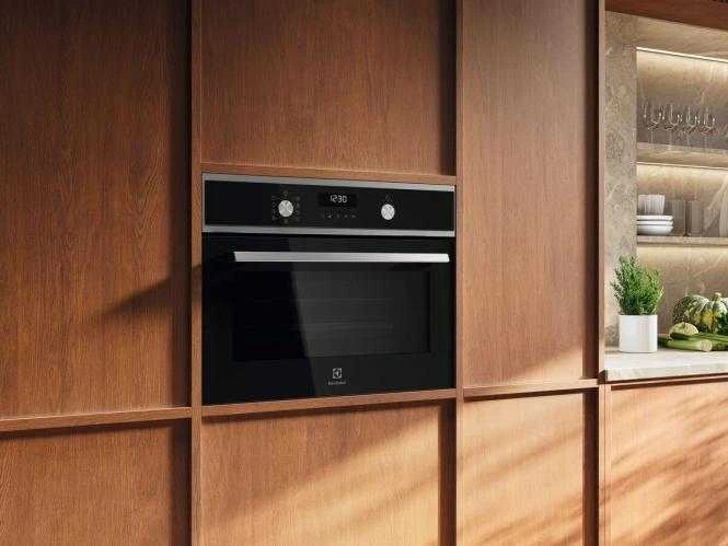 Orkaitė Electrolux EVL6E49X