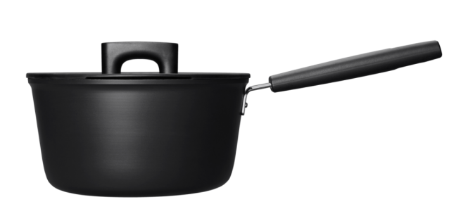 Fiskars Hard Face puodas padažams 2,5 L / 20 cm su dangčiu