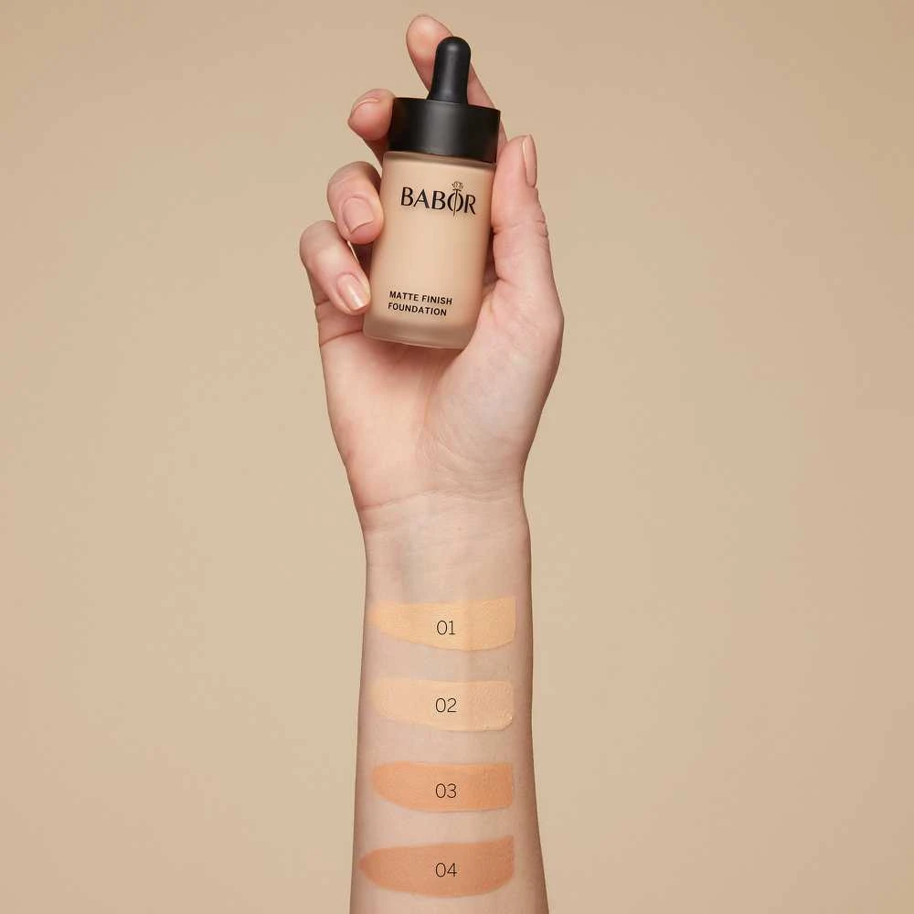 BABOR Matifikuojanti kreminė pudra Matte Finish 04 Almond