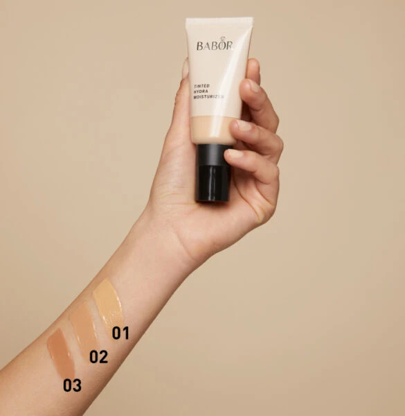 BABOR Drėkinanti pudra Tinted Hydra Moisturizer 03 Almond aprašymas - Prekės nuotrauka