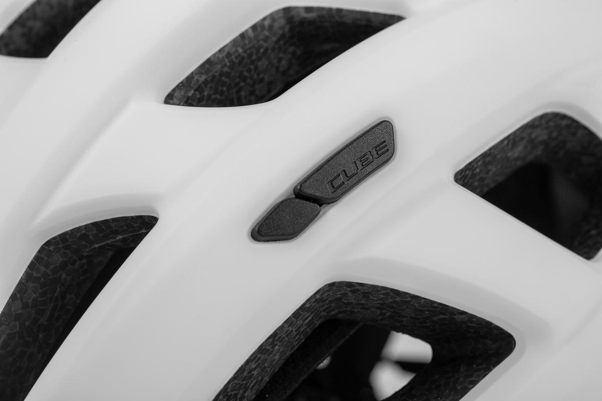 Cube Acc Šalmas Cube Road Race baltas-S/M (53-57)