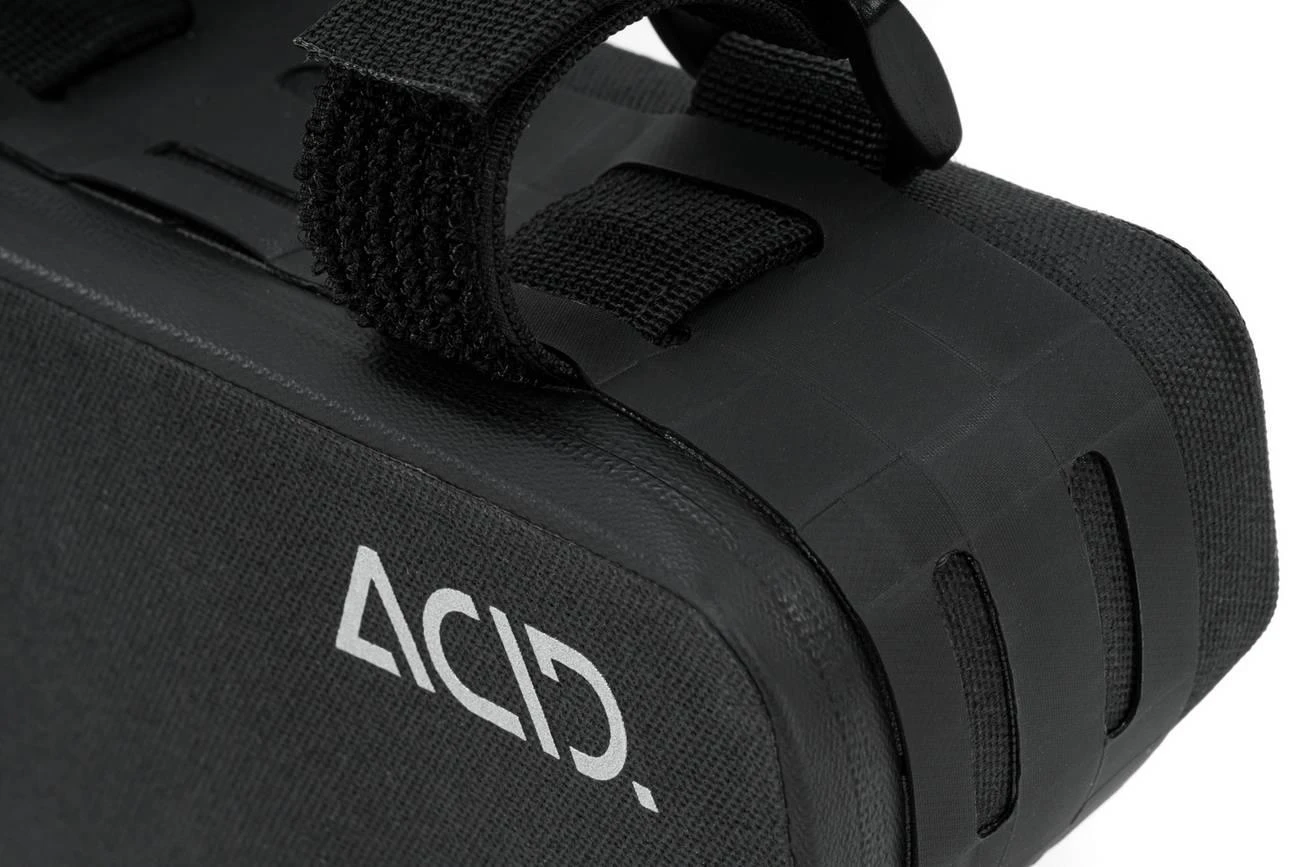 Dėtuvė ant rėmo ACID Front Pro 1